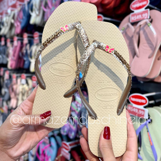 Havaianas Slim Square Glitter II (Areia)+ Pingente Borboleta