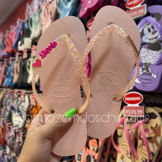 Havaianas Slim Glitter Flrish + Pingente Coração e Nome (Nicole)