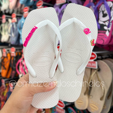 Havaianas Slim Square + Pingente Placa Logo, Borboleta e nome (Gi)