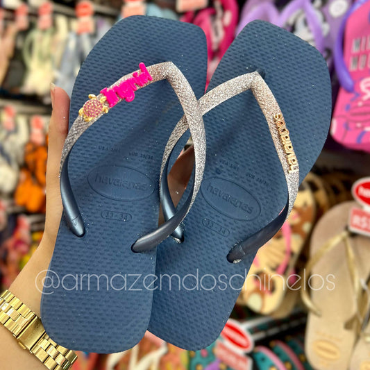 Havaianas Square Glitter - (Azul) + Pingente Nome e Tartaruga - (A até F)