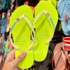 Havaianas Slim Glitter Neon + Pingente Ponto de Luz - Armazém dos Chinelos  