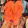 Havaianas Slim Glitter Neon + Pingente Coração e Estrela do mar - Armazém dos Chinelos  