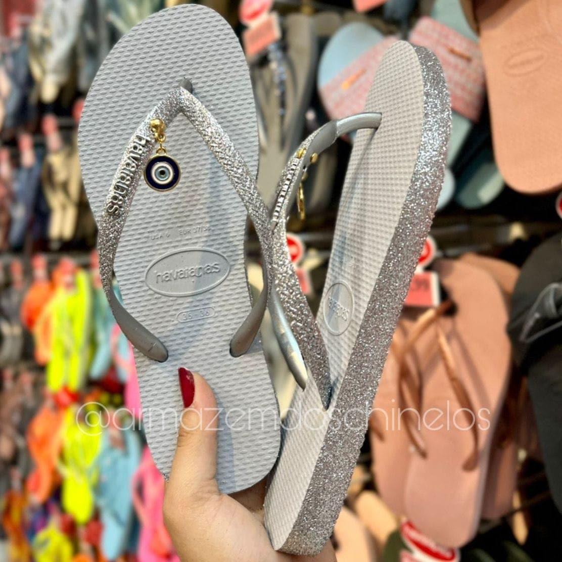 Chinelo Havaianas Slim Sparkle II + Pingente de Olho Grego - Armazém dos Chinelos  