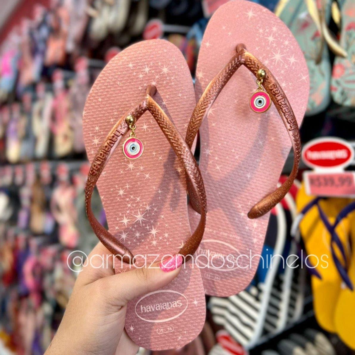 Havaianas Slim Gloss + Pingente Olho Grego Pink - Armazém dos Chinelos  