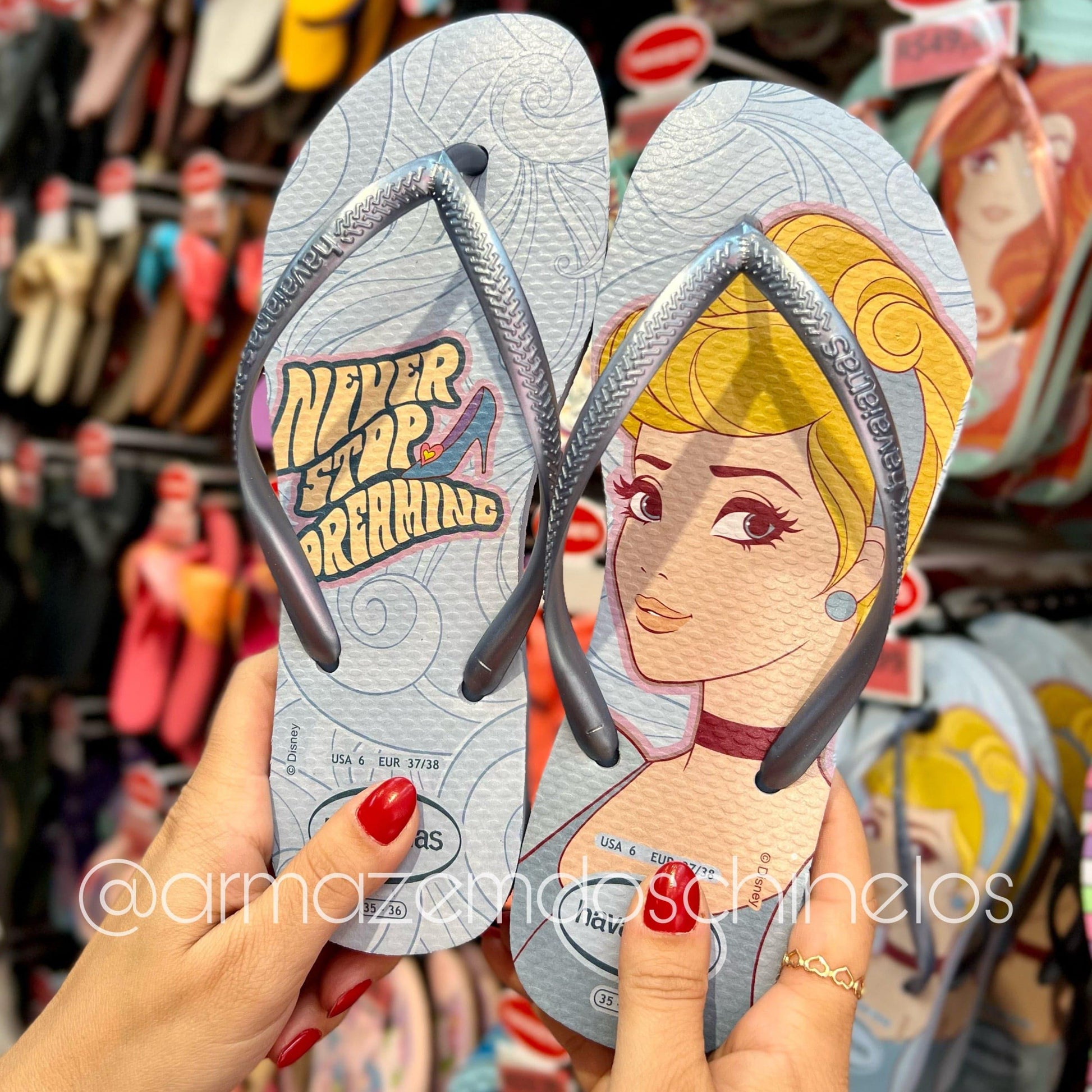 Havaianas Slim Princesas - Armazém dos Chinelos  