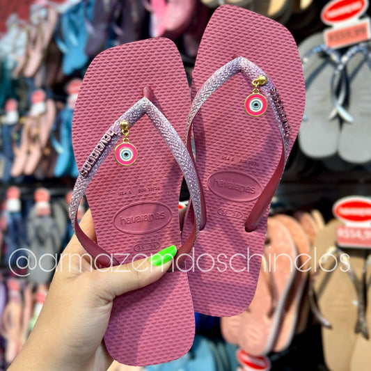 Havaianas Slim Square Glitter II (Rosa Veludo) + Pingente olho grego Pink - Armazém dos Chinelos  